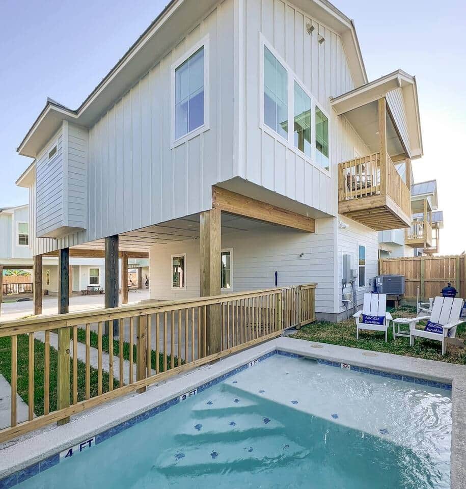 Coastal residence with private plunge pool represented by Dorman Real Estate Group